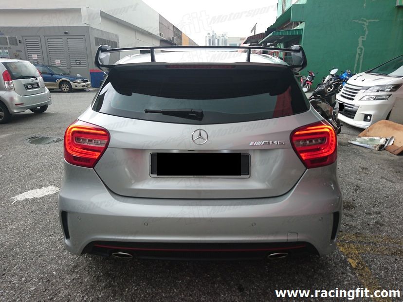 W176 A CLASS A45 AMG Spoiler